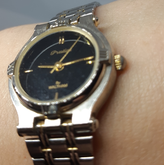 Prestige by Waltham Watch - Picture 2 of 8
